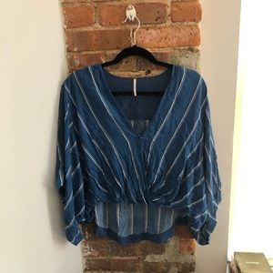 Free people flowy striped top 💙